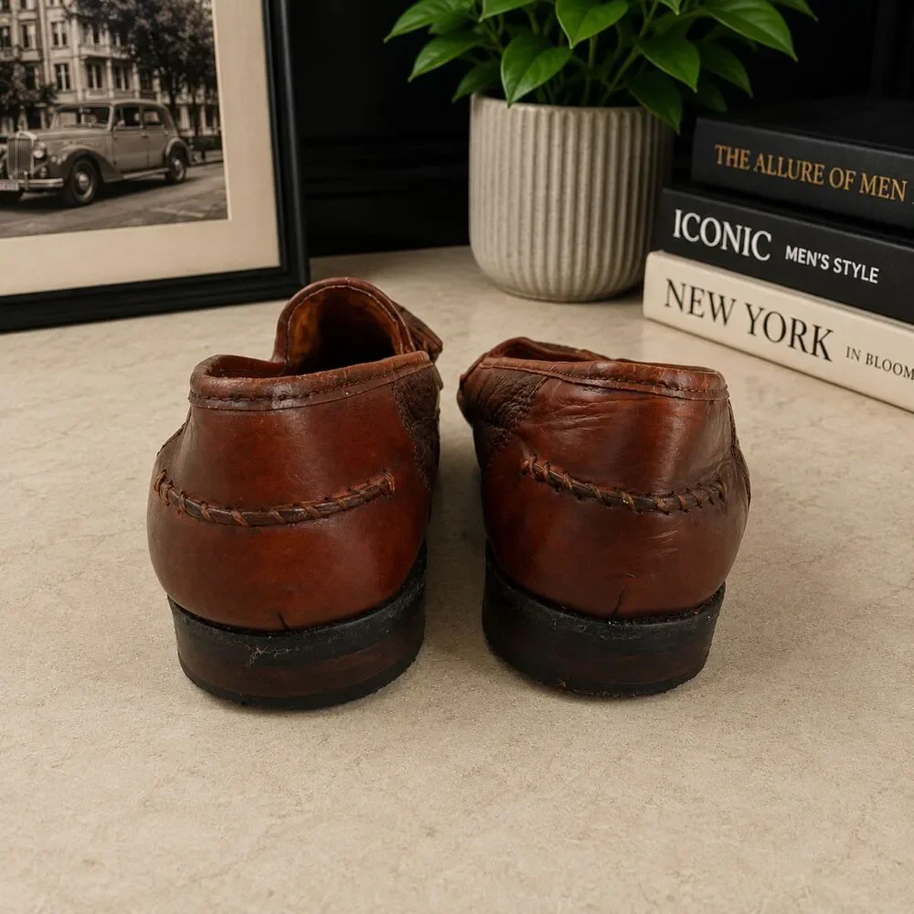 Brass Boot Men's 9.5 Leather Tassel Loafers Brown Made in Spain Moc Toe